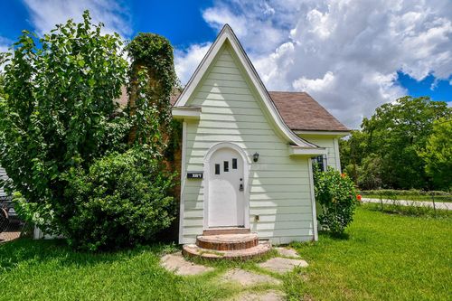 3319 Holman St, Houston, TX, 77004-3727 | Card Image