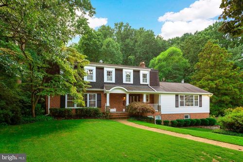 3856 N Rixey St, Arlington, VA, 22207-4621 | Card Image