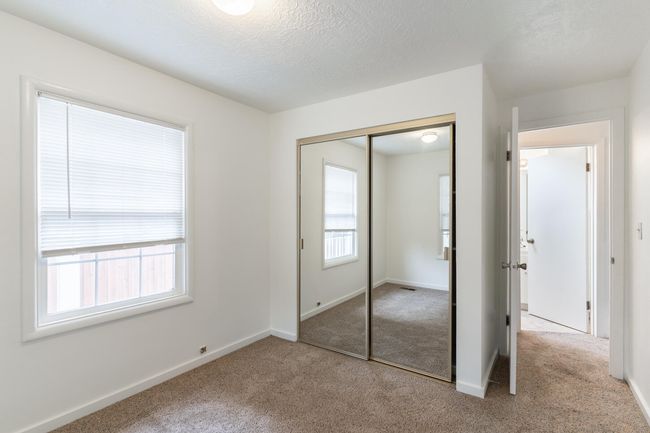 Primary suite n main level | Image 15
