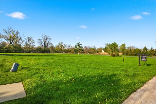 25 Potowatomi Drive, Grosse Ile Township, MI, 48138 | Card Image