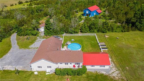 341 Wilson Rd, Yarker, ON, K0K3N0 | Card Image