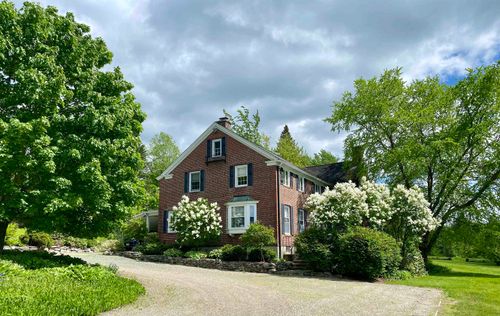 296 Mountain View Rd, Whitefield, NH, 03598-3154 | Card Image