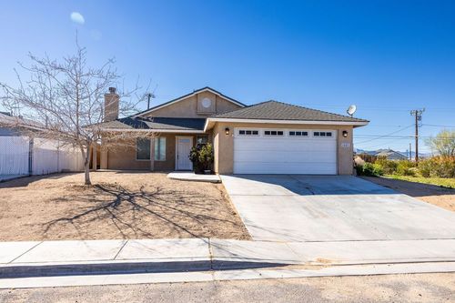 1021 S Ranger St, Ridgecrest, CA, 93555 | Card Image