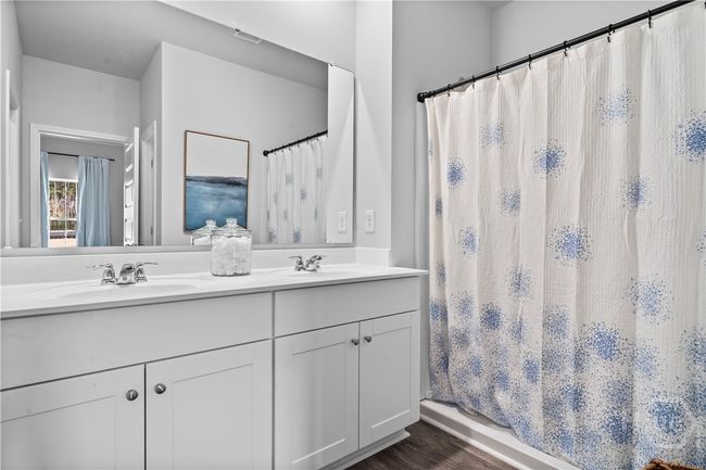 *Model home photography is for reference purposes only. Does not depict actual home. | Image 11