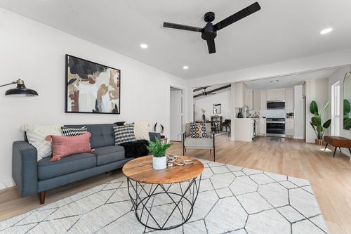 2114 Cindy Ln, Austin, TX, 78727-4324 | Card Image