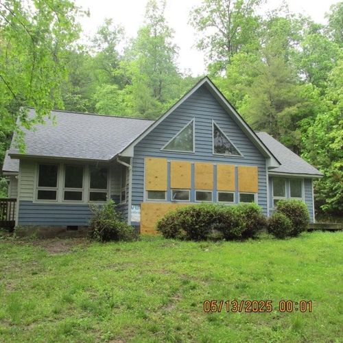 56 Craig Woods Rd, New Castle, VA, 24127-4036 | Card Image