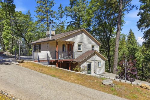 2440 Pleasant Valley Rd, Placerville, CA, 95667-8549 | Card Image