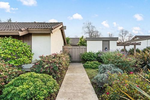 5967 Randleswood Ct, San Jose, CA, 95129-4048 | Card Image