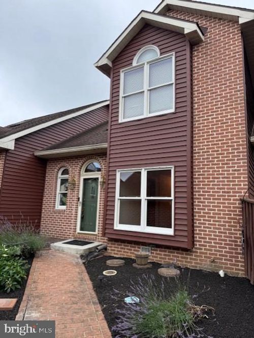 350 Peppercorn Sq, ENOLA, PA, 17025-2601 | Card Image
