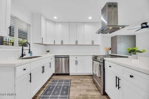 1734 E Laguna Dr, Tempe, AZ, 85282-5741 | Card Image