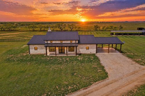 6384 Us Highway 281 S, Jacksboro, TX, 76458-3294 | Card Image