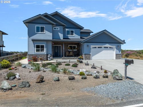 30516 Old Coast Rd, GoldBeach, OR, 97444 | Card Image
