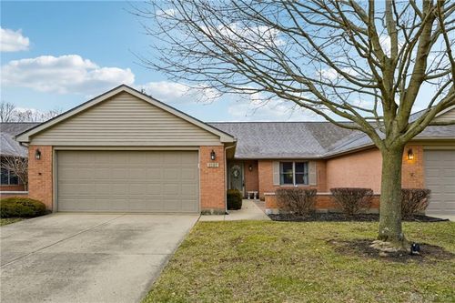 1587 Dee Anne Dr, Xenia, OH, 45385-6603 | Card Image