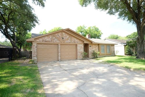 12515 Bexley Dr, Houston, TX, 77099-1310 | Card Image