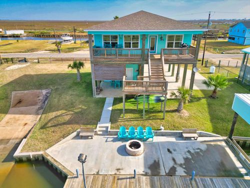 942 County Road 209, Sargent, TX, 77414-1568 | Card Image