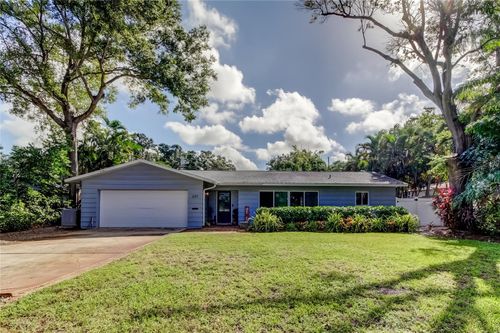 227 Palm Ln N, St Petersburg, FL, 33710-7717 | Card Image