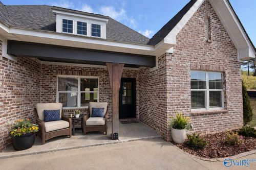 2931 Cherokee Ridge Dr, Cherokee Ridge, AL, 35175-7973 | Card Image