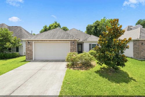8082 Antebellum Ave, Baton Rouge, LA, 70820-5302 | Card Image