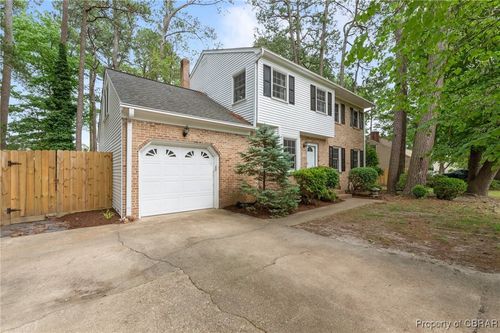 10 Kathy Dr, Poquoson, VA, 23662-2106 | Card Image