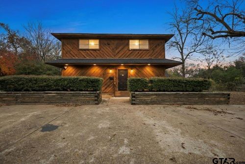 530 Canada St, Jacksonville, TX, 75766-2620 | Card Image