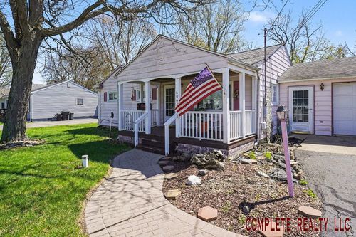 6062 Hopkins Rd, Flint, MI, 48506-1656 | Card Image