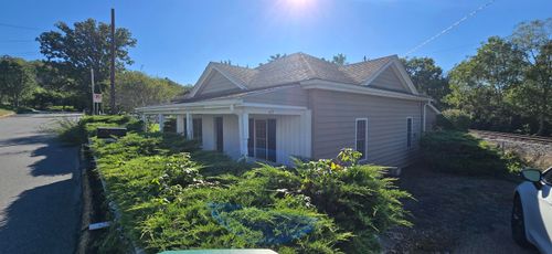 617 Western Rd, Waynesboro, VA, 22980 | Card Image