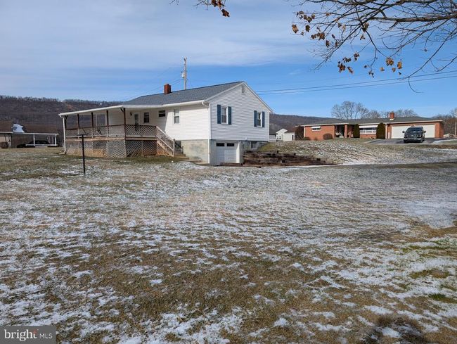 122 Fairview St, House other with 3 bedrooms, 1 bathrooms and null parking in Everett PA | Image 6