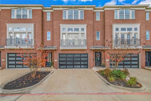 206 Tarrow St, College Station, TX, 77840-2376 | Card Image