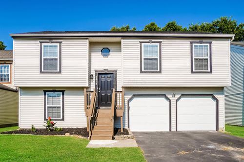 3253 Saint Bernard Cir, Columbus, OH, 43232-5893 | Card Image