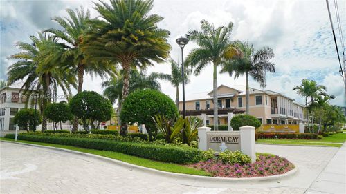 10401 Nw 61st Ln, Doral, FL, 33178-3760 | Card Image