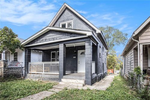 6228 E 15th Ter, Kansas City, MO, 64126-2652 | Card Image