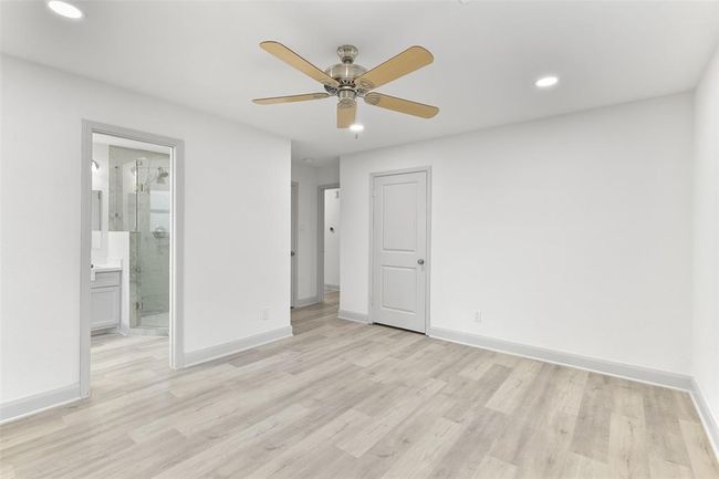 6235 Dumfries Dr, House other with 4 bedrooms, 2 bathrooms and 2 parking in Houston TX | Image 18