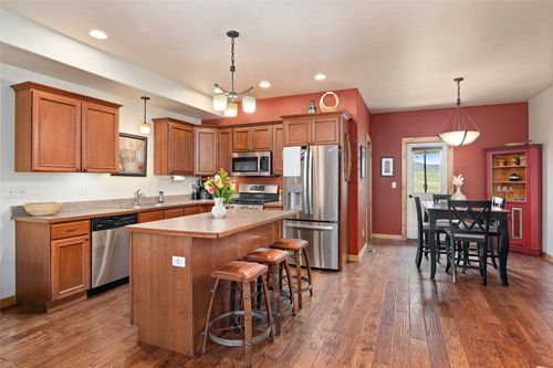4-2339 Abbey Ct, Steamboat Springs, CO, 80487-5124 | Card Image