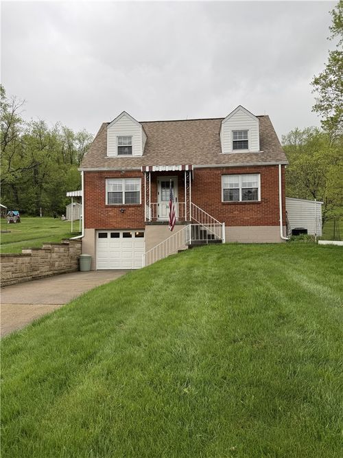 27 Christine Dr, Cheswick, PA, 15024-4210 | Card Image