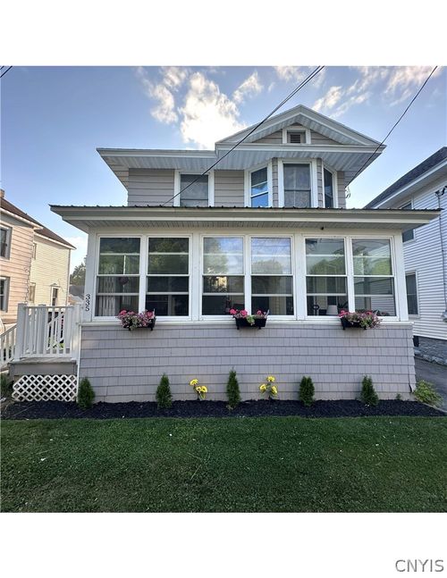 335 Mcclelland St, Watertown, NY, 13601-2934 | Card Image