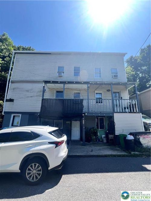 248 E Snyder Ave, Lansford, PA, 18232-1512 | Card Image