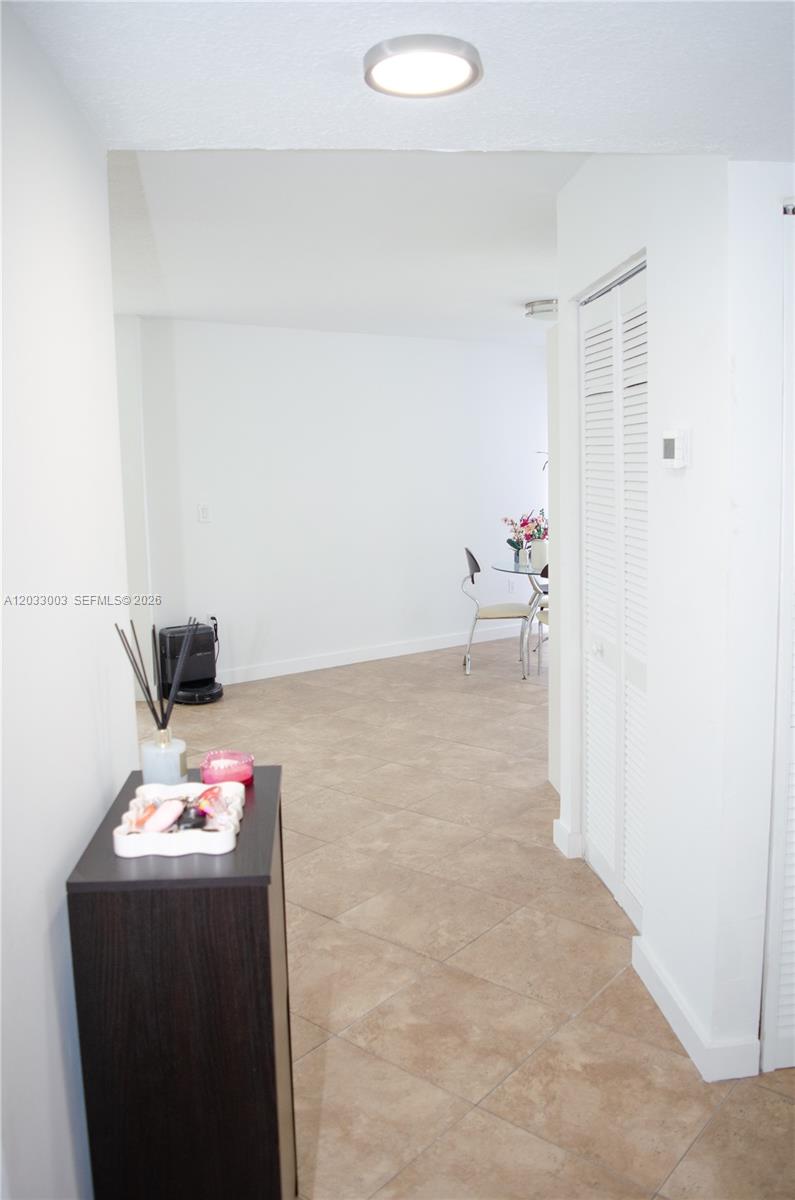 Residential Lease in Hialeah 3