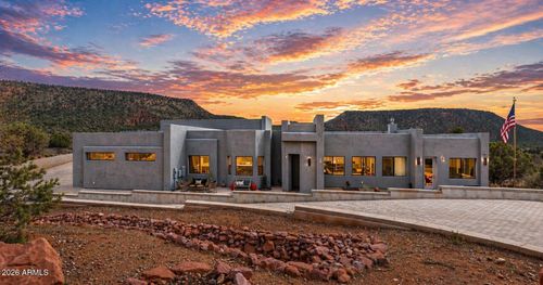 10 Ho Hum Cir, Sedona, AZ, 86351-6944 | Card Image