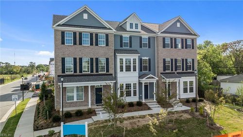 14 Freeman Dr, Hampton, VA, 23666-4210 | Card Image