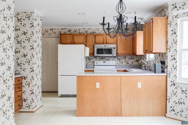 4588 Broad Street Rd, House other with 4 bedrooms, 4 bathrooms and null parking in Gum Spring VA | Image 21