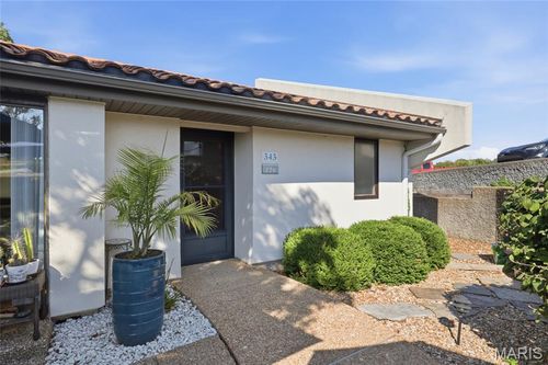 226-343 Racquet Club Dr, Lake Ozark, MO, 65049-6504 | Card Image