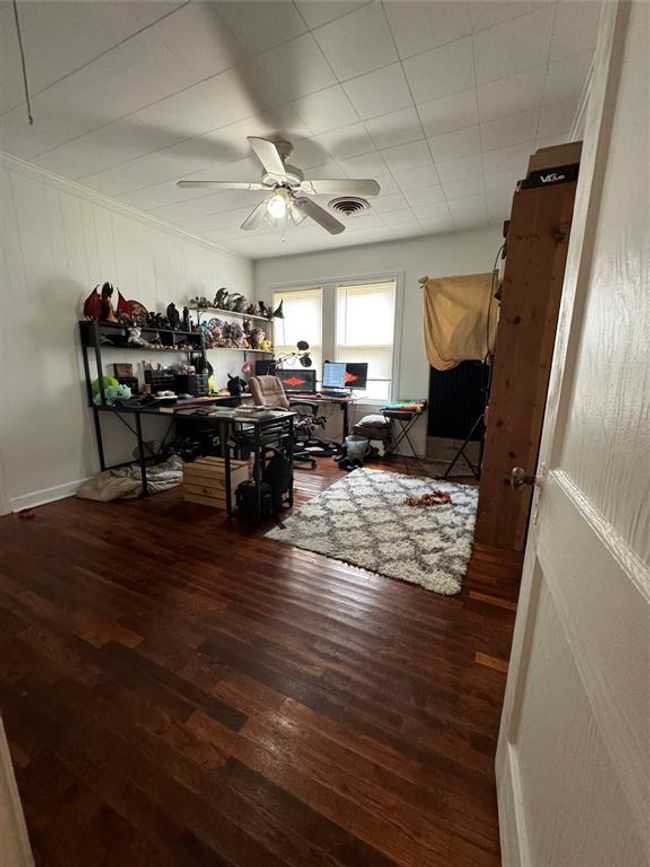 Main Home | Image 25
