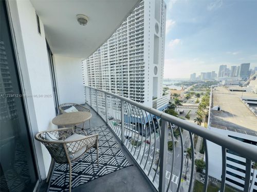 apt-1612-1750 N Bayshore Dr, Miami, FL, 33132-3206 | Card Image
