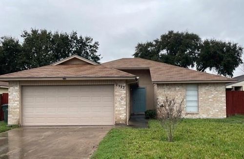 2333 Manitoba Dr, Corpus Christi, TX, 78418-5420 | Card Image