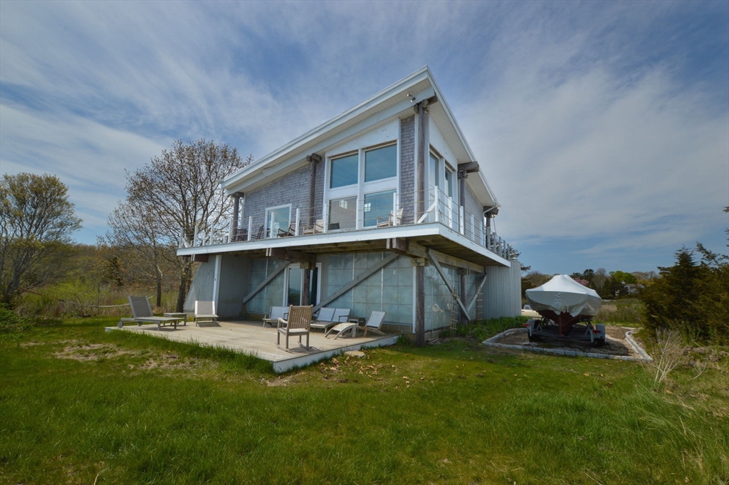 Cecelia Ave, Mattapoisett, MA 02739