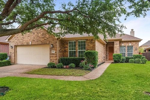 2605 Greyhawk Dr, Little Elm, TX, 75068-6939 | Card Image