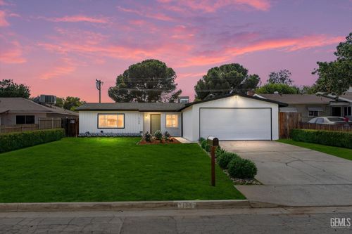 3108 Idaho St, Bakersfield, CA, 93305-1634 | Card Image