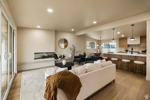 1825 S 2600 E, Salt Lake City, UT, 84108-3331 | Card Image