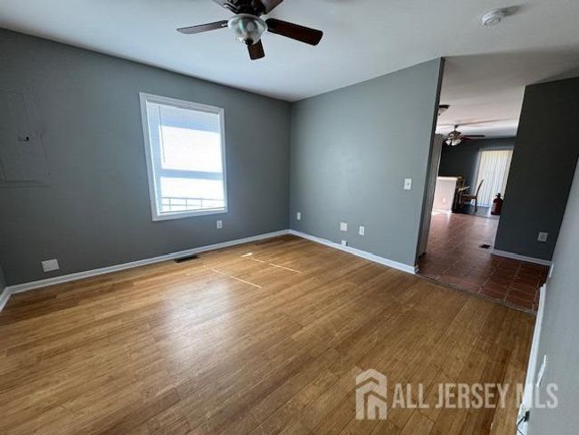 74 W 2 Nd St, Condo with 3 bedrooms, 2 bathrooms and null parking in Bound Brook NJ | Image 12