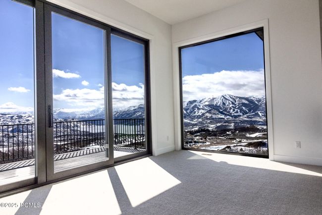 2132 E Outlaw Rd, Home with 5 bedrooms, 6 bathrooms and null parking in Hideout UT | Image 19